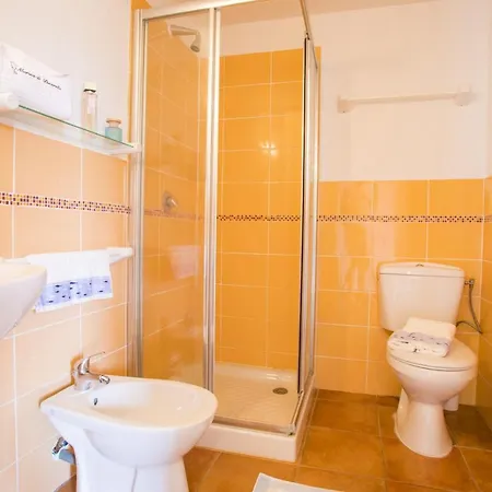 Air-conditioned Porto Vecchio, 500 M Sea, 6 People * Zonza